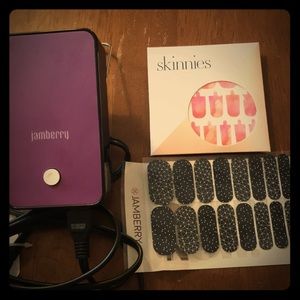 Jamberry Bundle!! Heater, full sheet and skinnies!